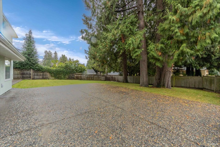 Photo 37 at 6633 Montgomery Street, South Granville, Vancouver West