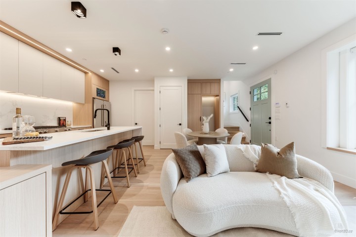 Photo 21 at 1 - 3121 E 46th Avenue, Killarney VE, Vancouver East