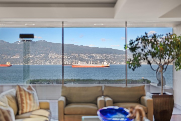 Photo 10 at 3513 Point Grey Road, Kitsilano, Vancouver West