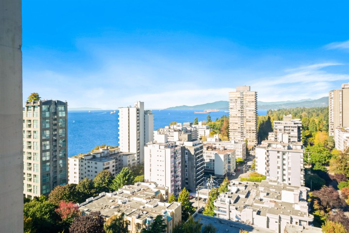 Photo 1 at 2006 - 1850 Comox Street, West End VW, Vancouver West