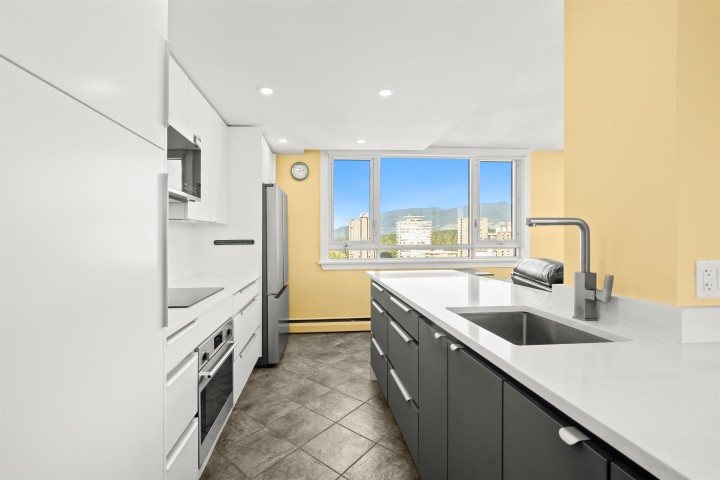 Photo 10 at 2006 - 1850 Comox Street, West End VW, Vancouver West