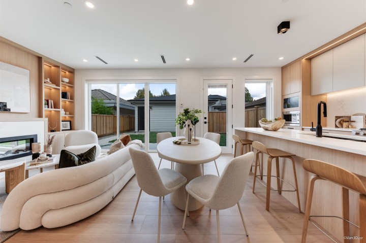 Photo 10 at 2 - 3121 E 46th Avenue, Killarney VE, Vancouver East