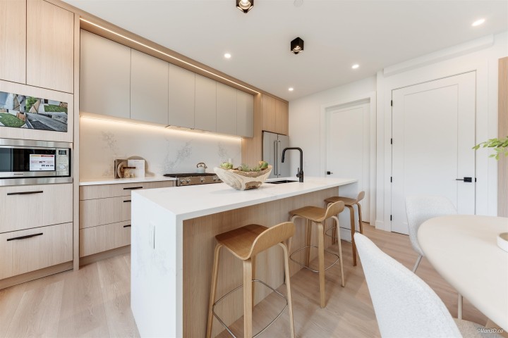 Photo 11 at 2 - 3121 E 46th Avenue, Killarney VE, Vancouver East