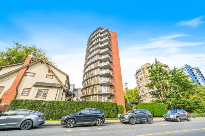 Photo 1 at 602 - 2965 Fir Street, Fairview VW, Vancouver West