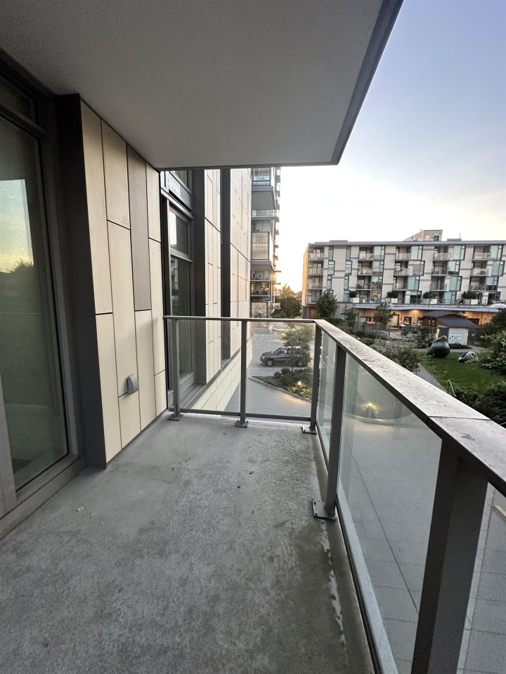 Photo 3 at 202 - 8181 Chester Street, South Vancouver, Vancouver East