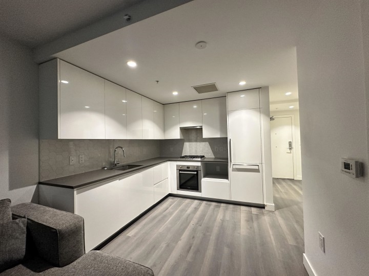 Photo 1 at 202 - 8181 Chester Street, South Vancouver, Vancouver East