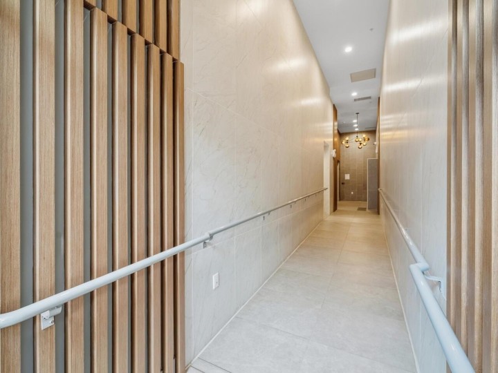 Photo 20 at 208 - 2408 Grant Street, Renfrew VE, Vancouver East