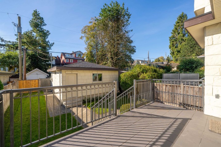 Photo 31 at 3716 W 17th Avenue, Dunbar, Vancouver West