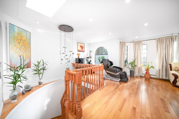 Photo 7 at 3609 Turner Street, Renfrew VE, Vancouver East