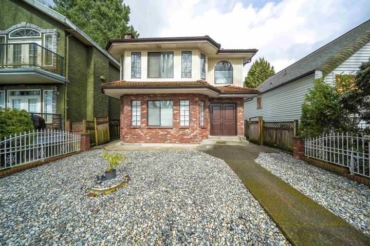 Photo 3 at 3609 Turner Street, Renfrew VE, Vancouver East