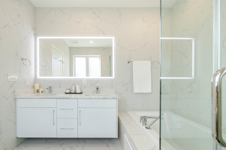 Photo 17 at 3321 W 37th Avenue, Dunbar, Vancouver West