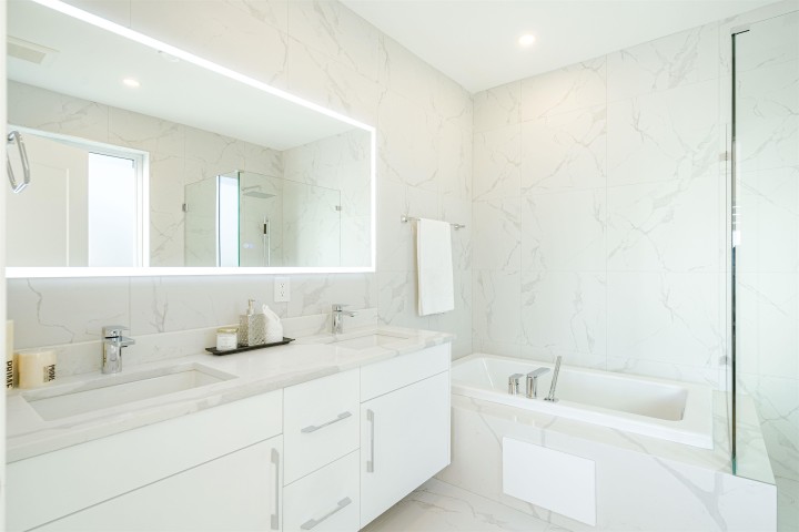 Photo 18 at 3321 W 37th Avenue, Dunbar, Vancouver West