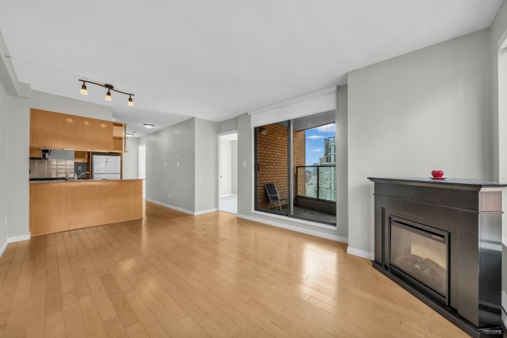 Photo 3 at 1608 - 1189 Howe Street, Downtown VW, Vancouver West