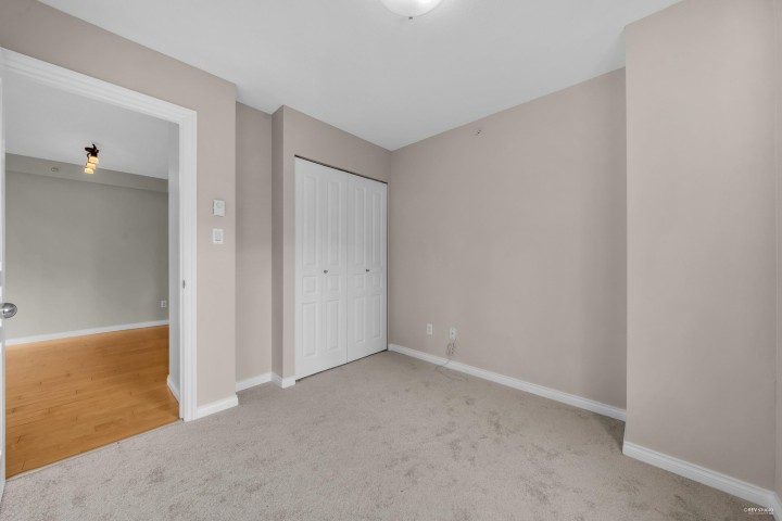 Photo 14 at 1608 - 1189 Howe Street, Downtown VW, Vancouver West