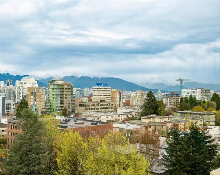 Photo 11 at 1102 - 1316 W 11th Avenue, Fairview VW, Vancouver West