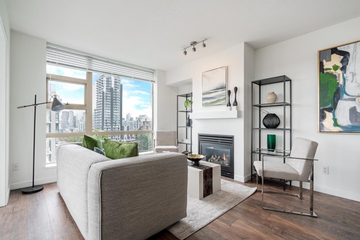 Photo 8 at 1102 - 1316 W 11th Avenue, Fairview VW, Vancouver West