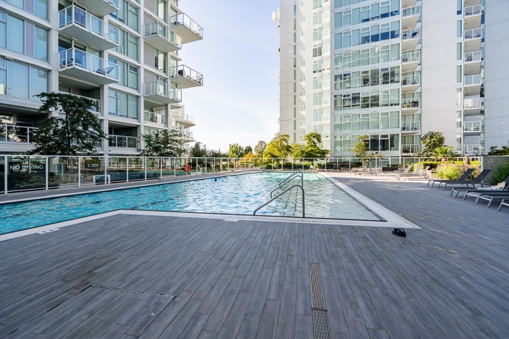 Photo 23 at 301 - 4638 Gladstone Street, Victoria VE, Vancouver East