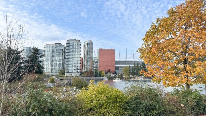 Photo 7 at 1210 - 1708 Columbia Street, False Creek, Vancouver West