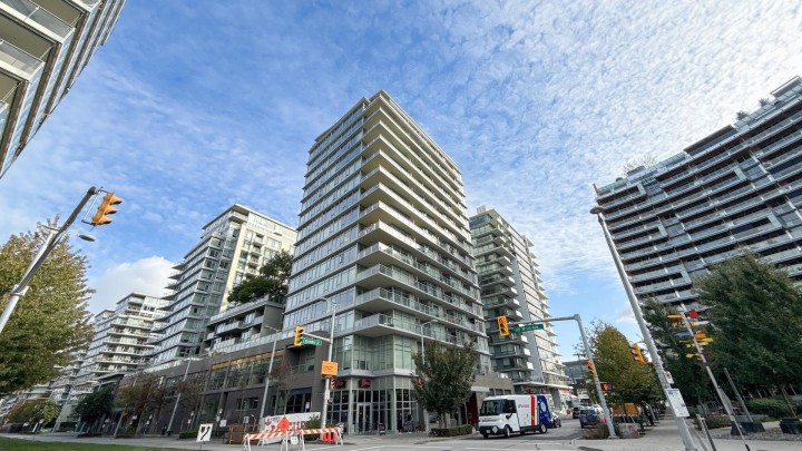 Photo 1 at 1210 - 1708 Columbia Street, False Creek, Vancouver West