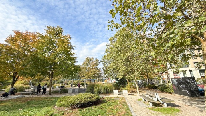 Photo 4 at 1210 - 1708 Columbia Street, False Creek, Vancouver West