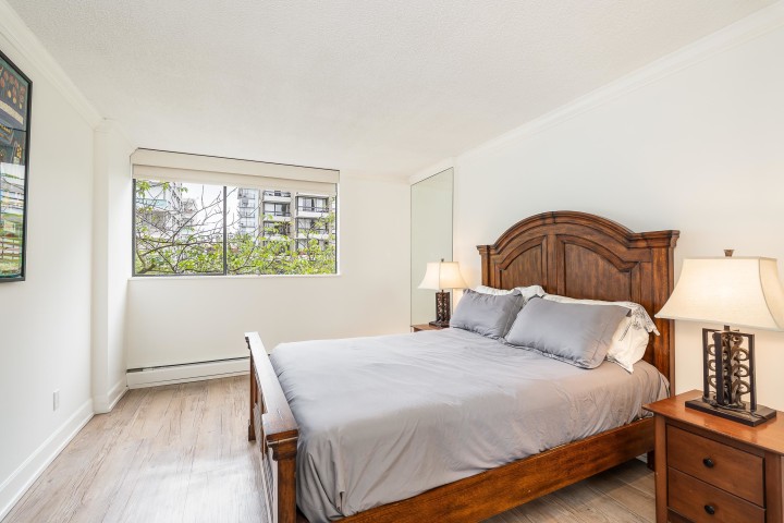 Photo 14 at 201 - 1995 Beach Avenue, West End VW, Vancouver West