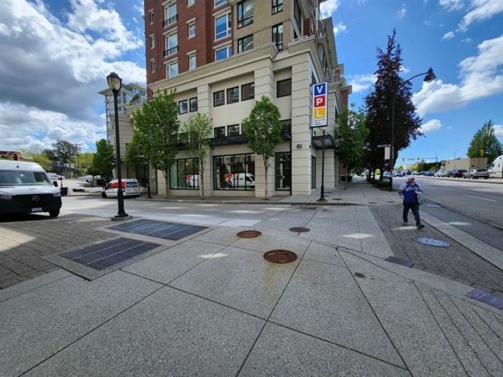 Photo 4 at 603 - 4028 Knight Street, Knight, Vancouver East