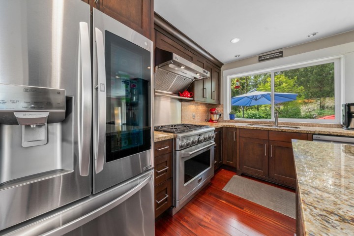 Photo 6 at 871 Fairway Drive, Dollarton, North Vancouver