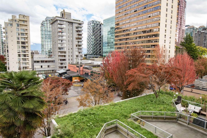 Photo 17 at PH4 - 1688 Robson Street, West End VW, Vancouver West