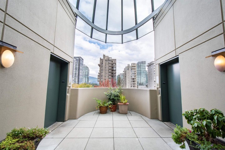 Photo 4 at PH4 - 1688 Robson Street, West End VW, Vancouver West