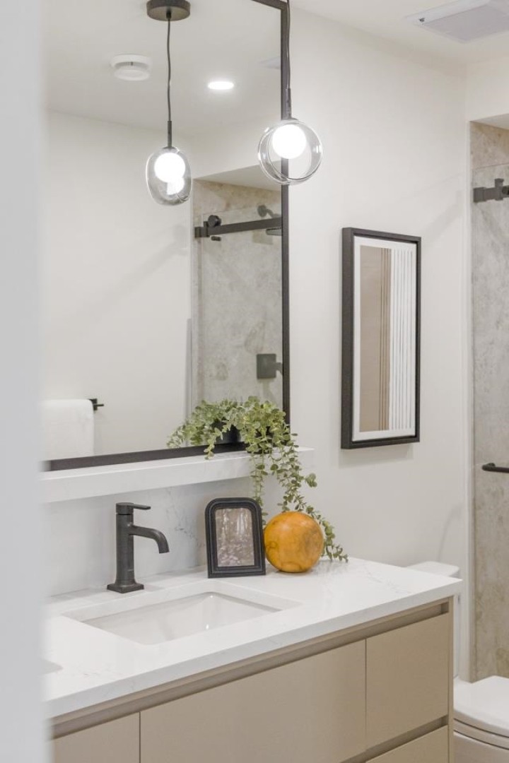 Photo 18 at 2436 W 49th Avenue, S.W. Marine, Vancouver West