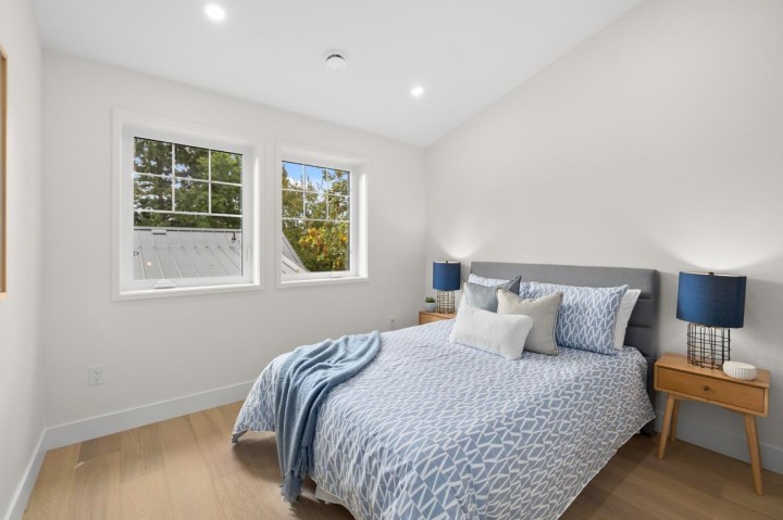 Photo 25 at 2436 W 49th Avenue, S.W. Marine, Vancouver West