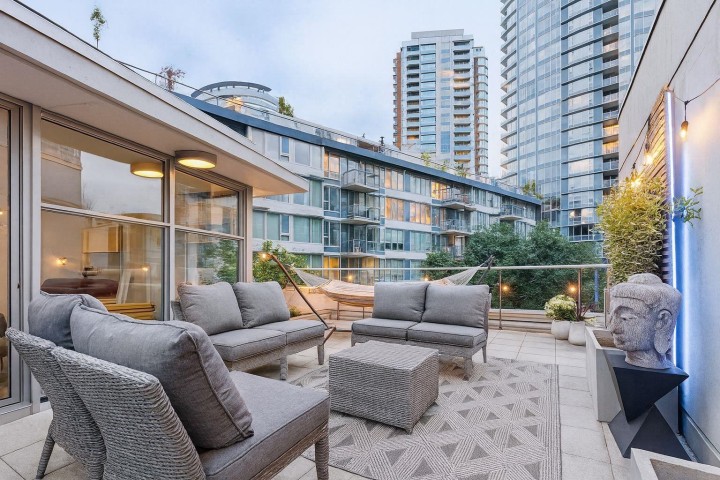 Photo 3 at 226 - 188 Keefer Place, Downtown VW, Vancouver West