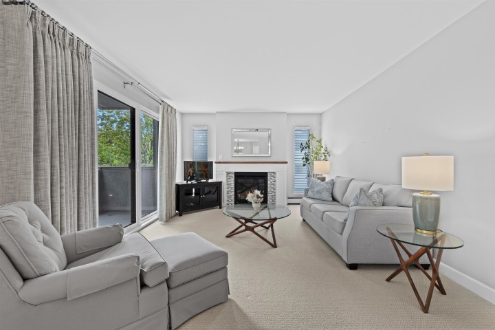 Photo 12 at 305 - 8775 Cartier Street, Marpole, Vancouver West