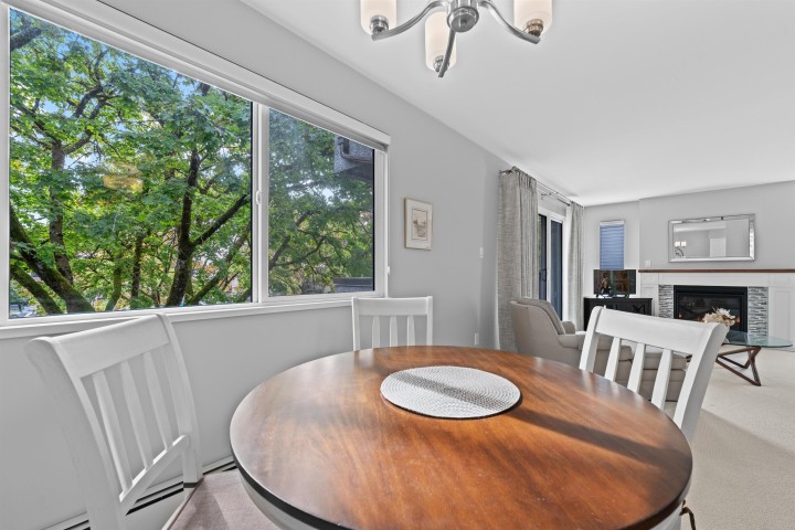 Photo 5 at 305 - 8775 Cartier Street, Marpole, Vancouver West