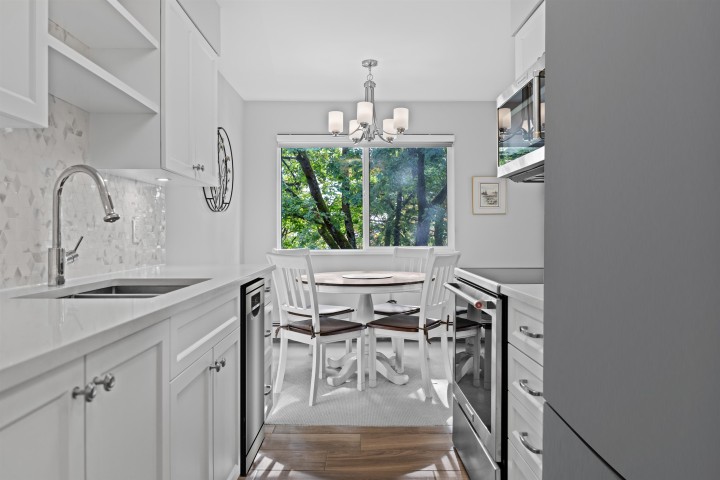 Photo 14 at 305 - 8775 Cartier Street, Marpole, Vancouver West