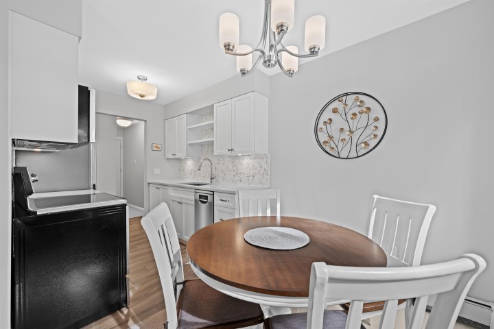 Photo 15 at 305 - 8775 Cartier Street, Marpole, Vancouver West