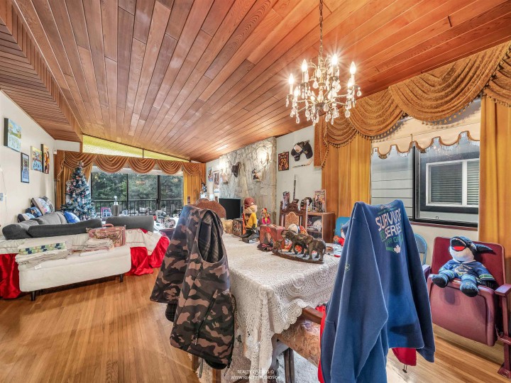 Photo 10 at 3112 E 1st Avenue, Renfrew VE, Vancouver East