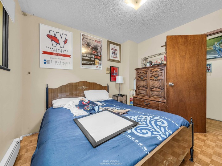 Photo 15 at 3112 E 1st Avenue, Renfrew VE, Vancouver East