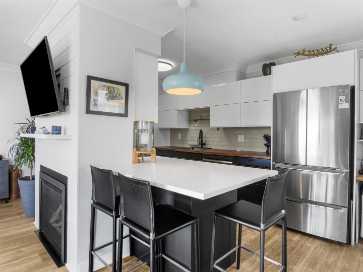 Photo 11 at 306 - 134 W 20th Street, Central Lonsdale, North Vancouver