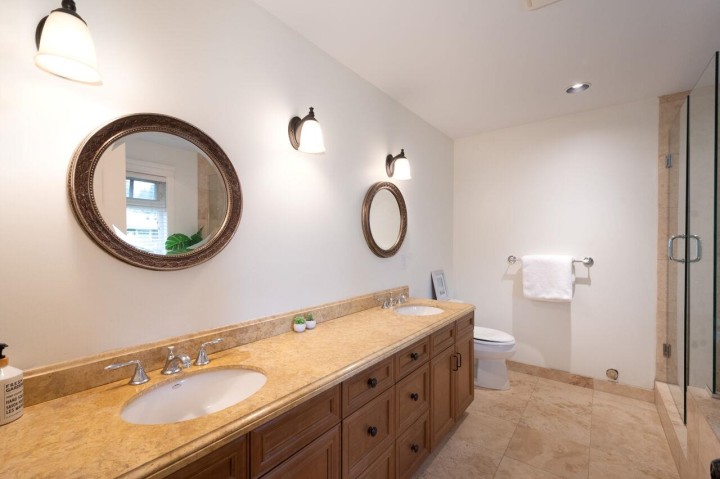 Photo 16 at 1050 11th Street, Sentinel Hill, West Vancouver