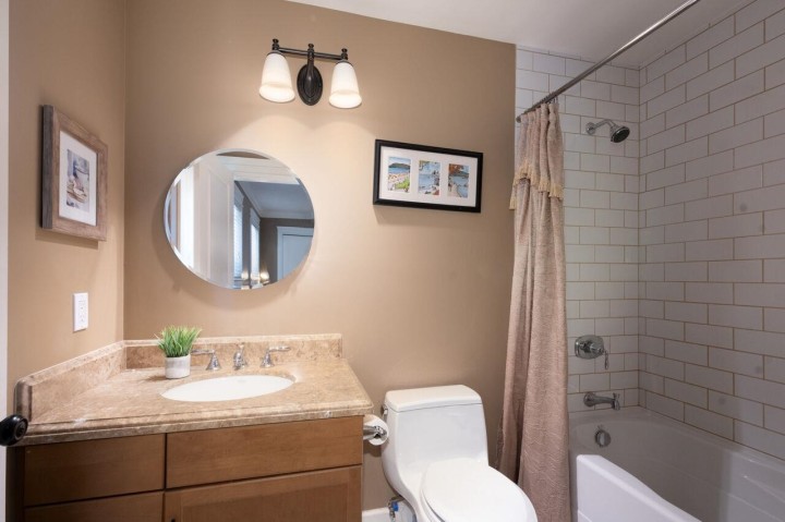 Photo 22 at 1050 11th Street, Sentinel Hill, West Vancouver