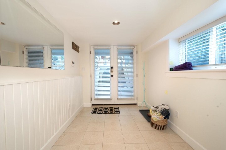 Photo 24 at 1050 11th Street, Sentinel Hill, West Vancouver