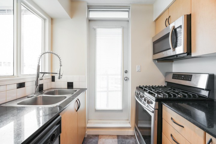 Photo 8 at 905 - 63 Keefer Place, Downtown VW, Vancouver West