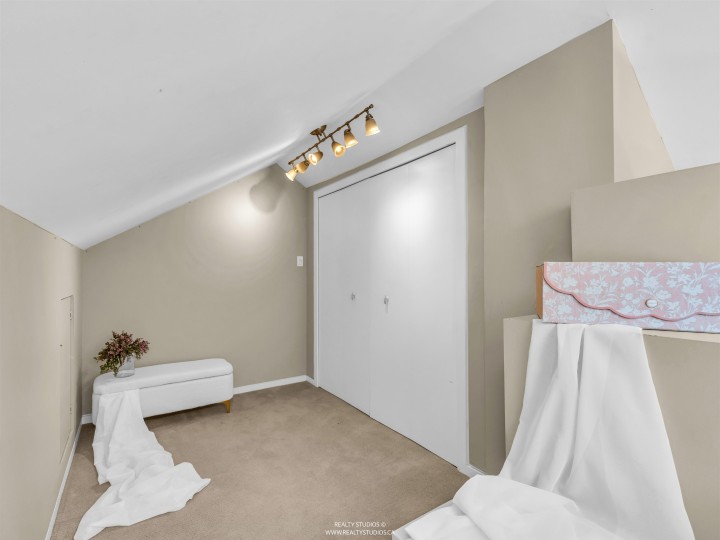 Photo 22 at 138 W Kings Road, Upper Lonsdale, North Vancouver