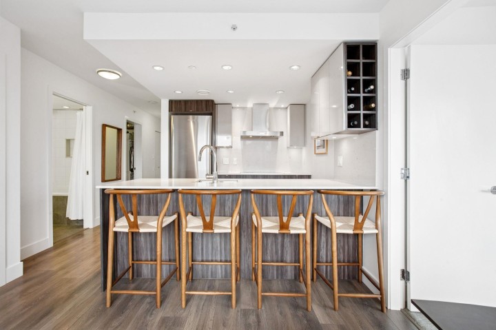 Photo 10 at 607 - 1788 Columbia Street, False Creek, Vancouver West