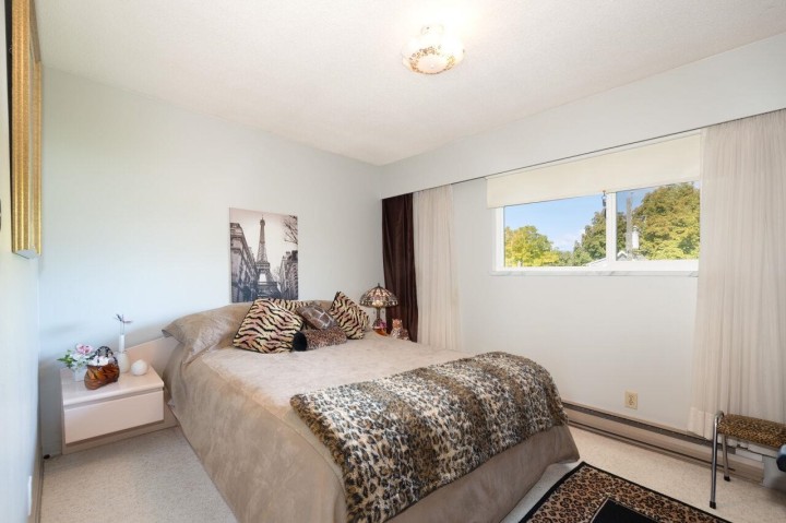 Photo 13 at 2155-57 W 15th Avenue, Kitsilano, Vancouver West