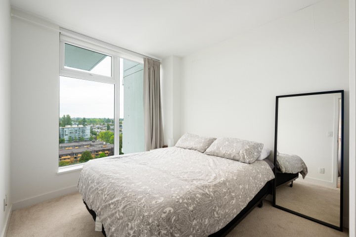 Photo 12 at 1606 - 2220 Kingsway, Victoria VE, Vancouver East