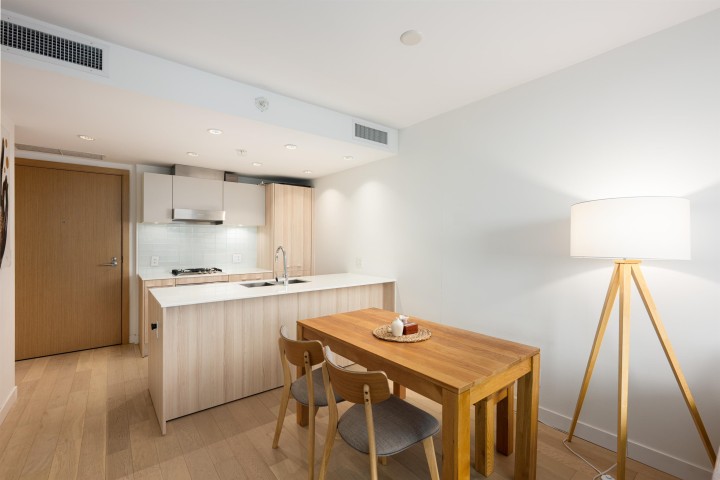 Photo 7 at 1606 - 2220 Kingsway, Victoria VE, Vancouver East