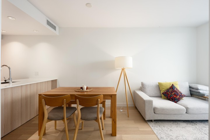 Photo 5 at 1606 - 2220 Kingsway, Victoria VE, Vancouver East