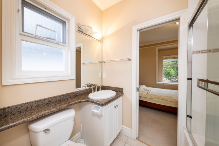 Photo 26 at 260 W 63rd Avenue, Marpole, Vancouver West